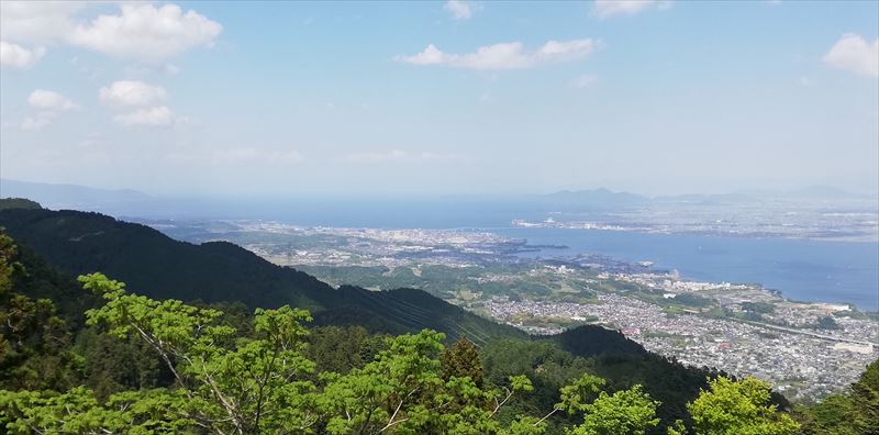 比叡山、山頂駐車場　から琵琶湖を眺める